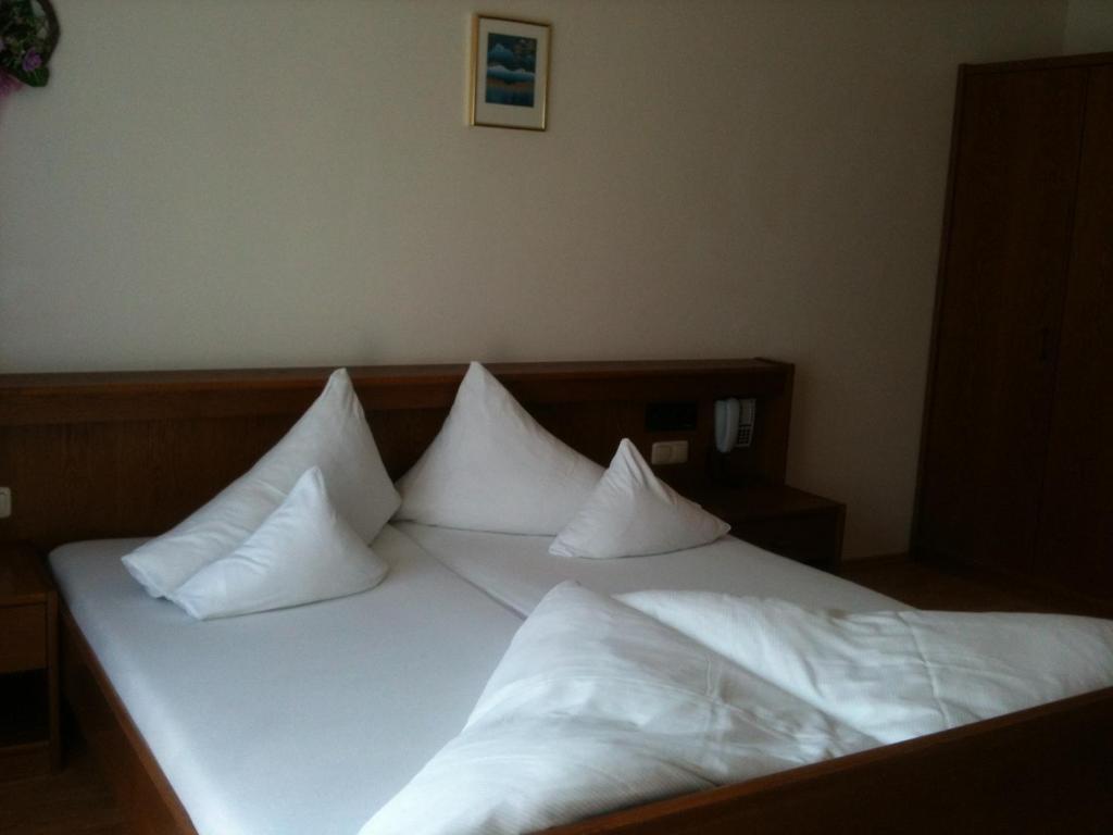 Pension Larchenhof Maurach  Habitación foto